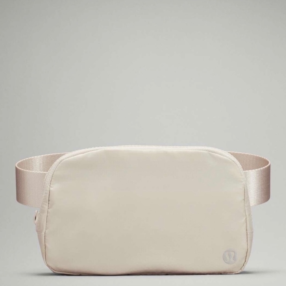 White Opal Lululemon everywhere belt bag